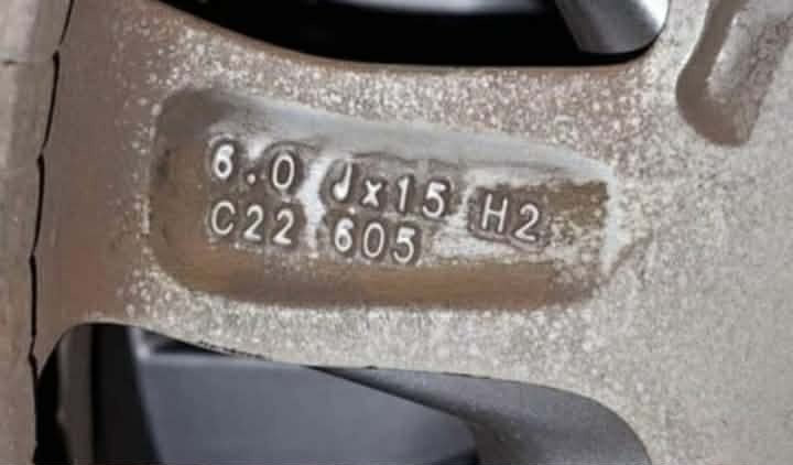 Pneu +ALU kola R15 - 4