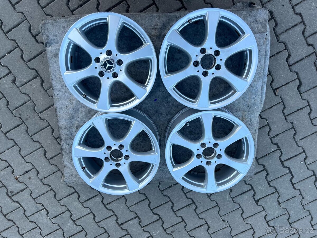 Mercedes B, kola 17" - 4