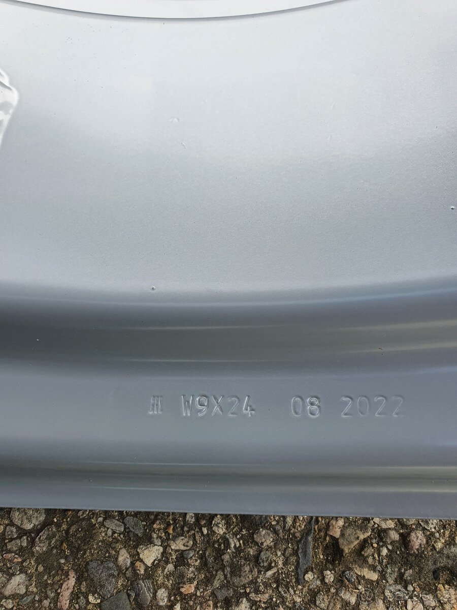 Předni Ráfky - Disky Zetor. - 4