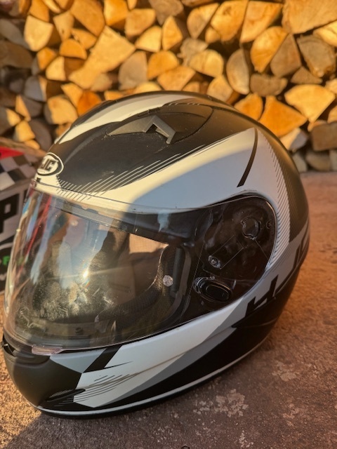 Přilba HJC - 4
