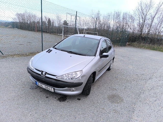 Peugeot 206 - 4