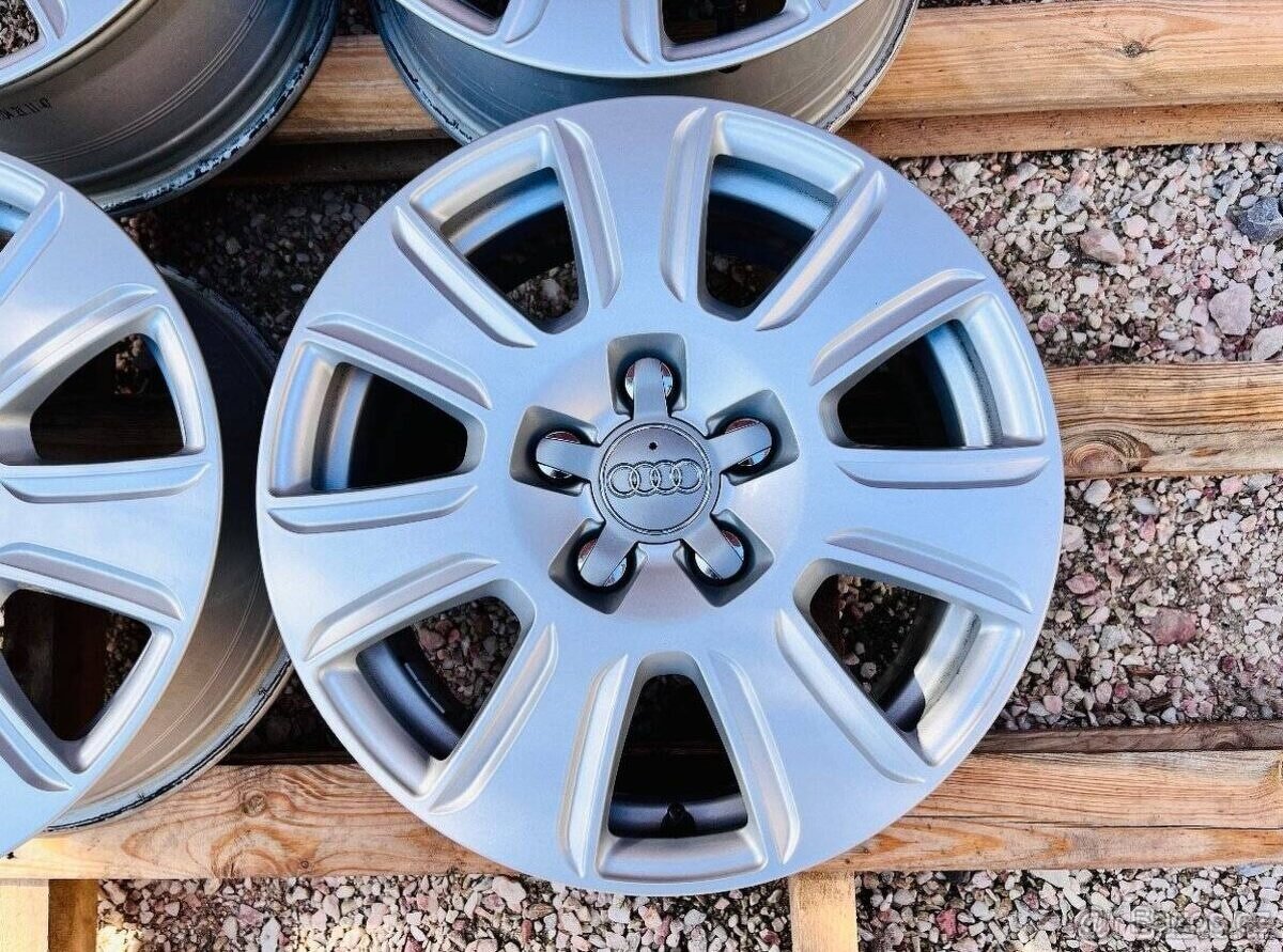 5x112 R16 originál alu sada Audi Q3 - ET 33 - 4