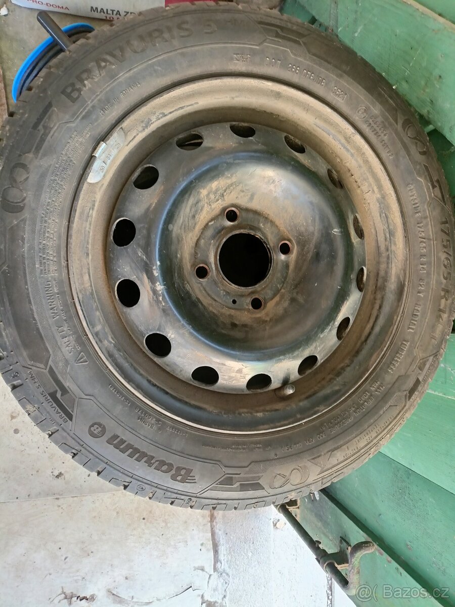 BARUM Bravuris 175/65 R14 - letní - 4