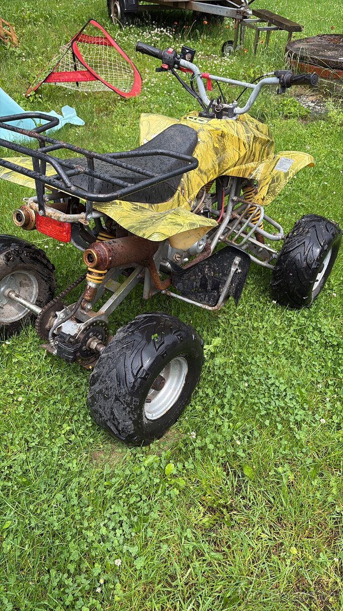 Čtyřkolka 200ccm