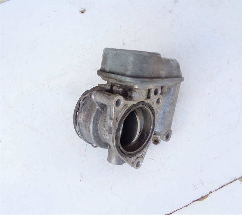 VW Škoda Audi Seat 2.0TDi škrtící klapka Pierburg 03G128063B - 4