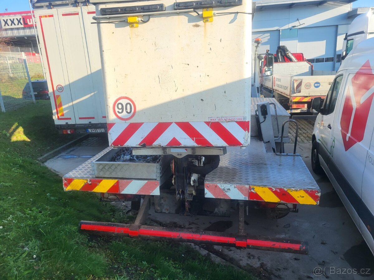 MERCEDES-BENZ UNIMOG U4023 4X4 + MP 18