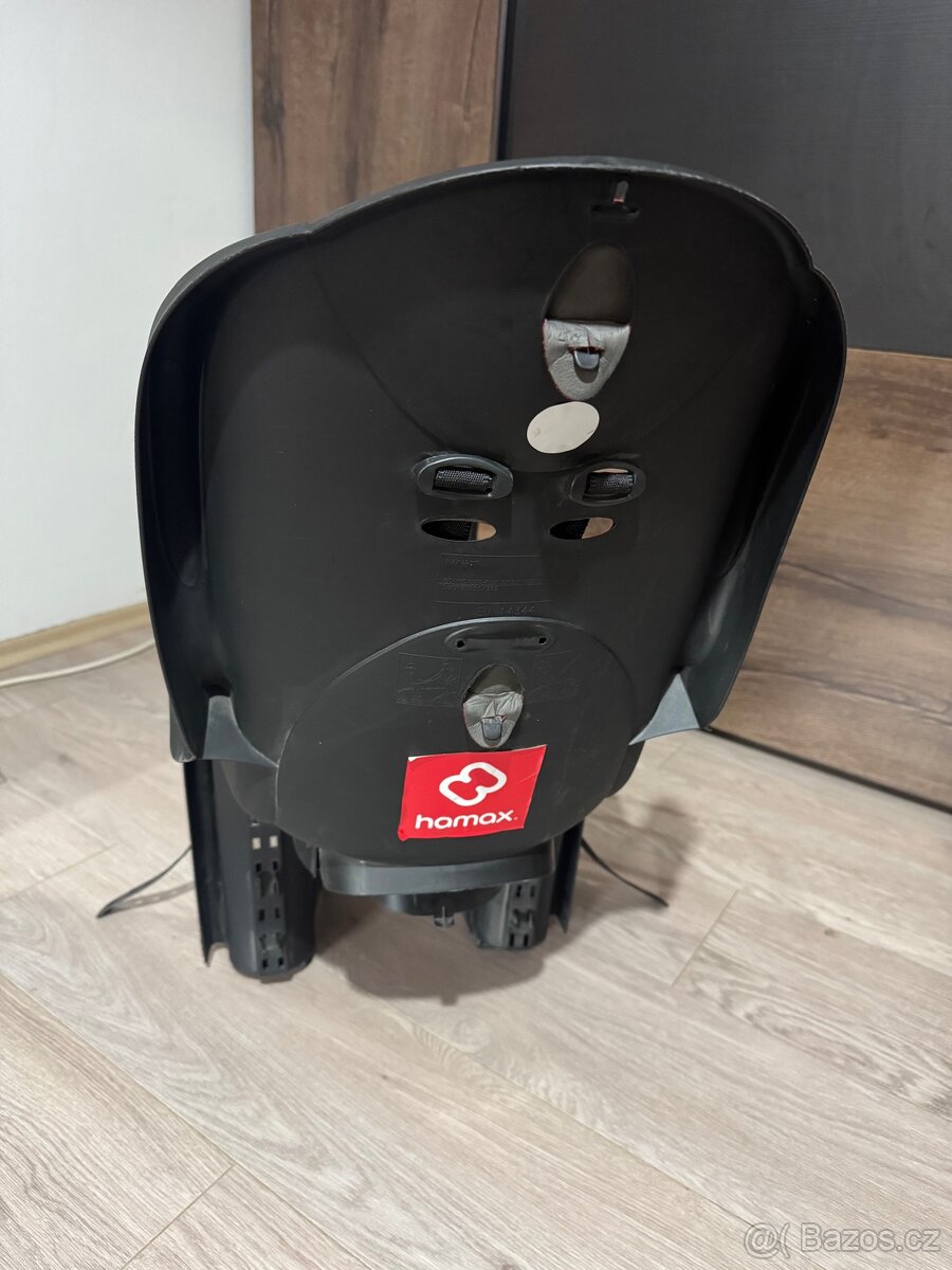 Detska sedscka na kolo zn. HAMAX - 4