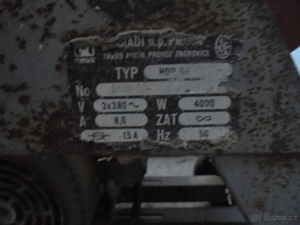 Prodám tovární pilu levně - 4