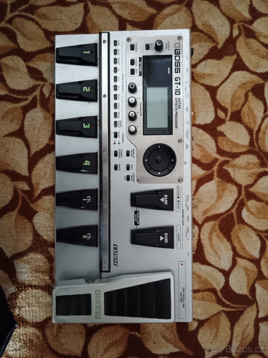 Multiefekt Boss GT 10 - 4