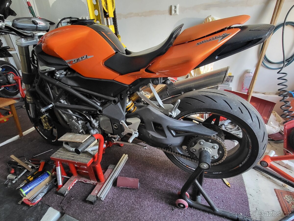 MV Agusta Brutale 989R - 4