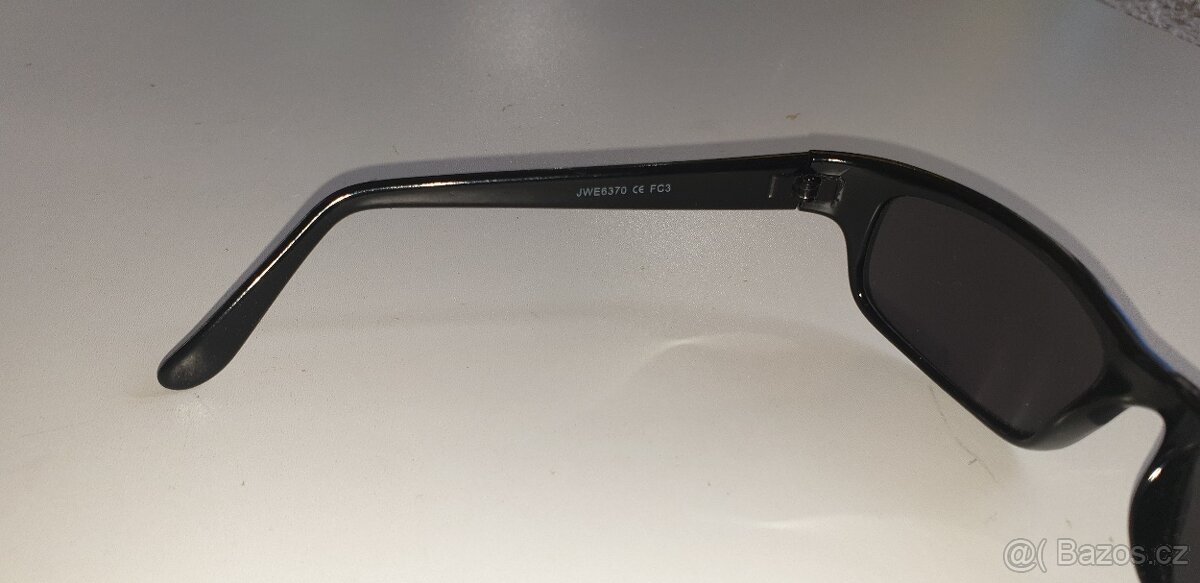 pěkné sluneční brýle JWE 6370 - 4