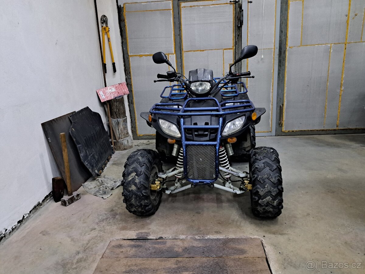 Čtyřkolka 250ccm