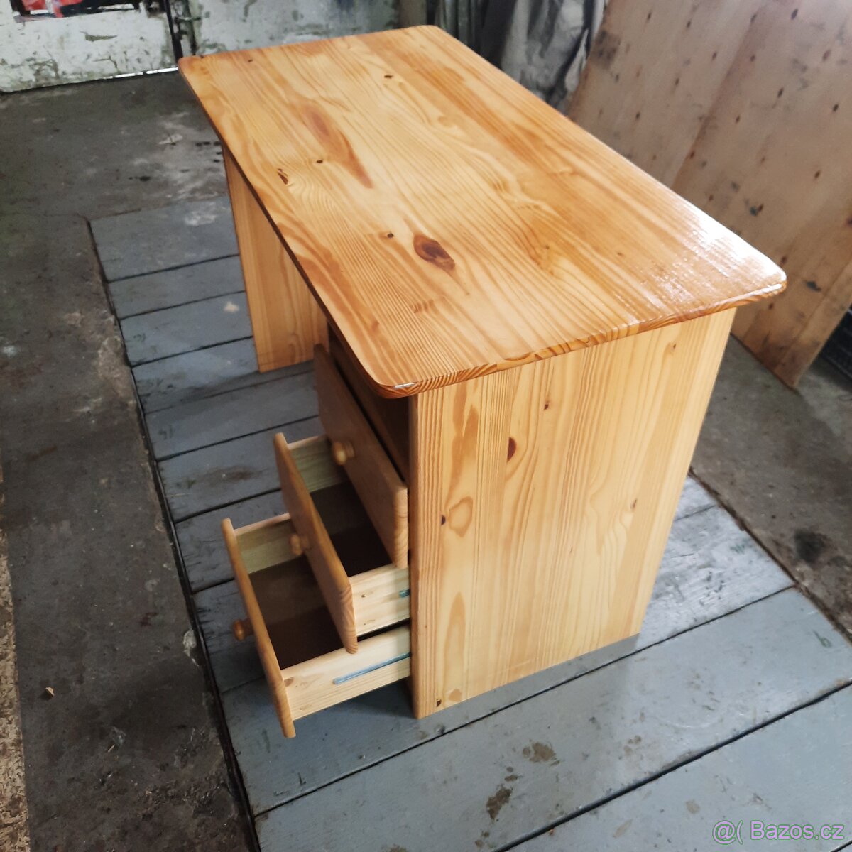 Psaci stůl z masivu - 4