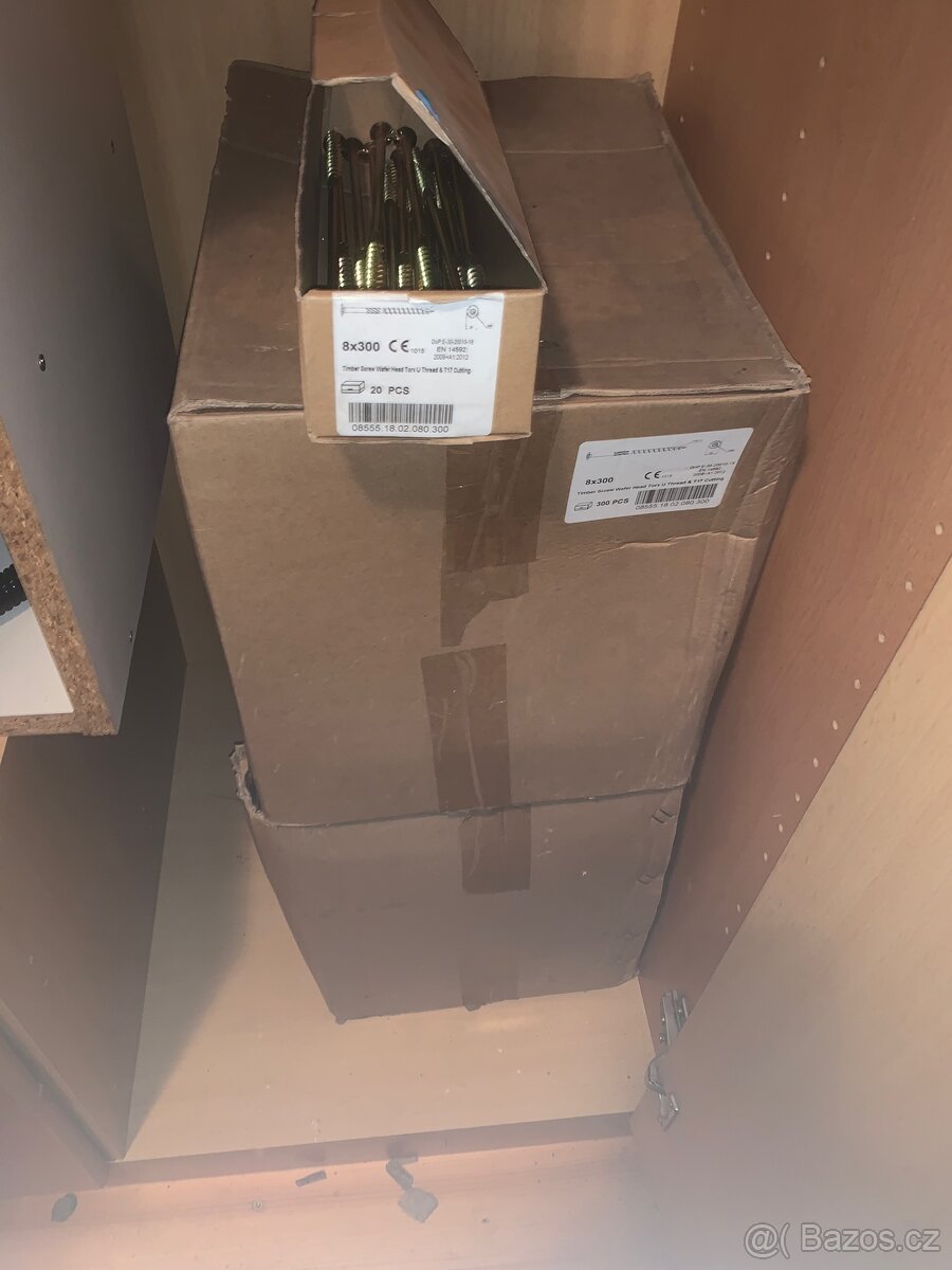 Konstrukční vruty 8x300- 520ks - 4