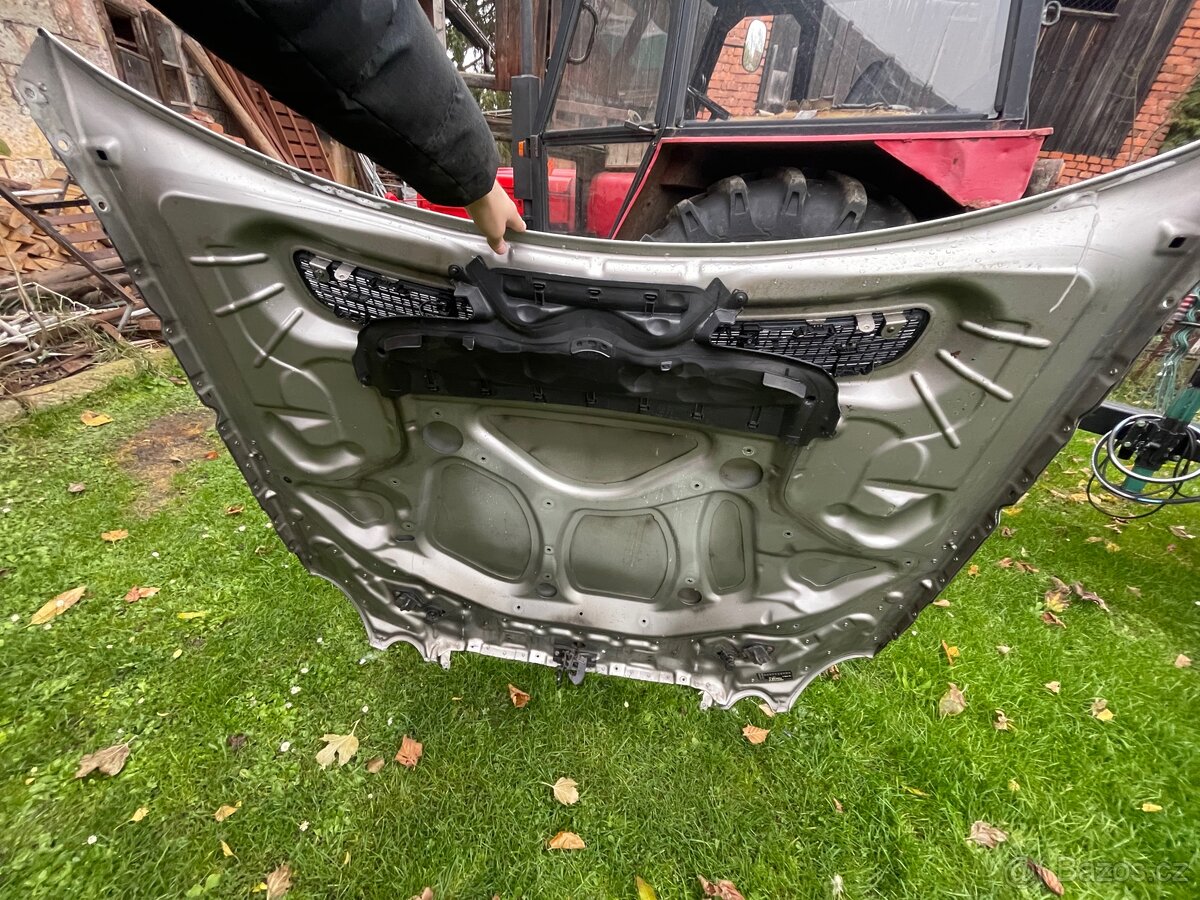 Mercedes W211 kapota - barva 723 - 4