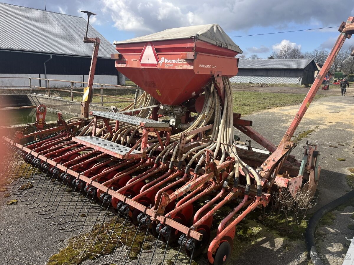 Kverneland Accord Pneumatic DA-S - 4