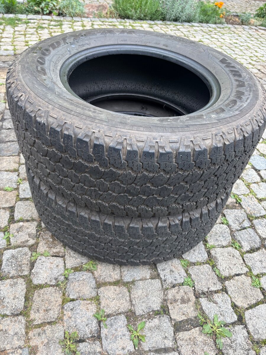265/65 R17 letní pneu - 4