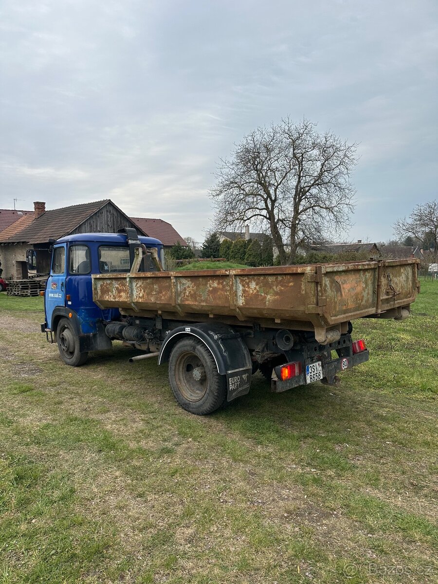 Avia A31 Hákový nosič kontejneru - 4