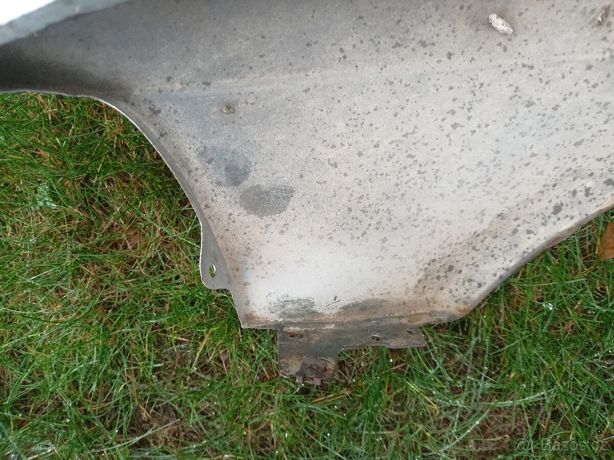 Preface blatník E36 Titan Silber - 4