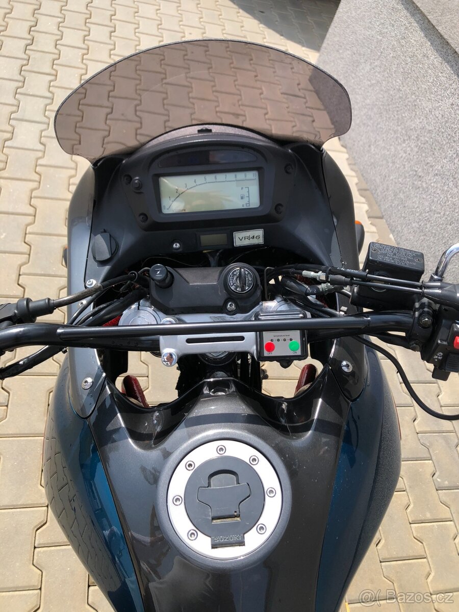 Suzuki XF 650 freewind na náhradní díly
