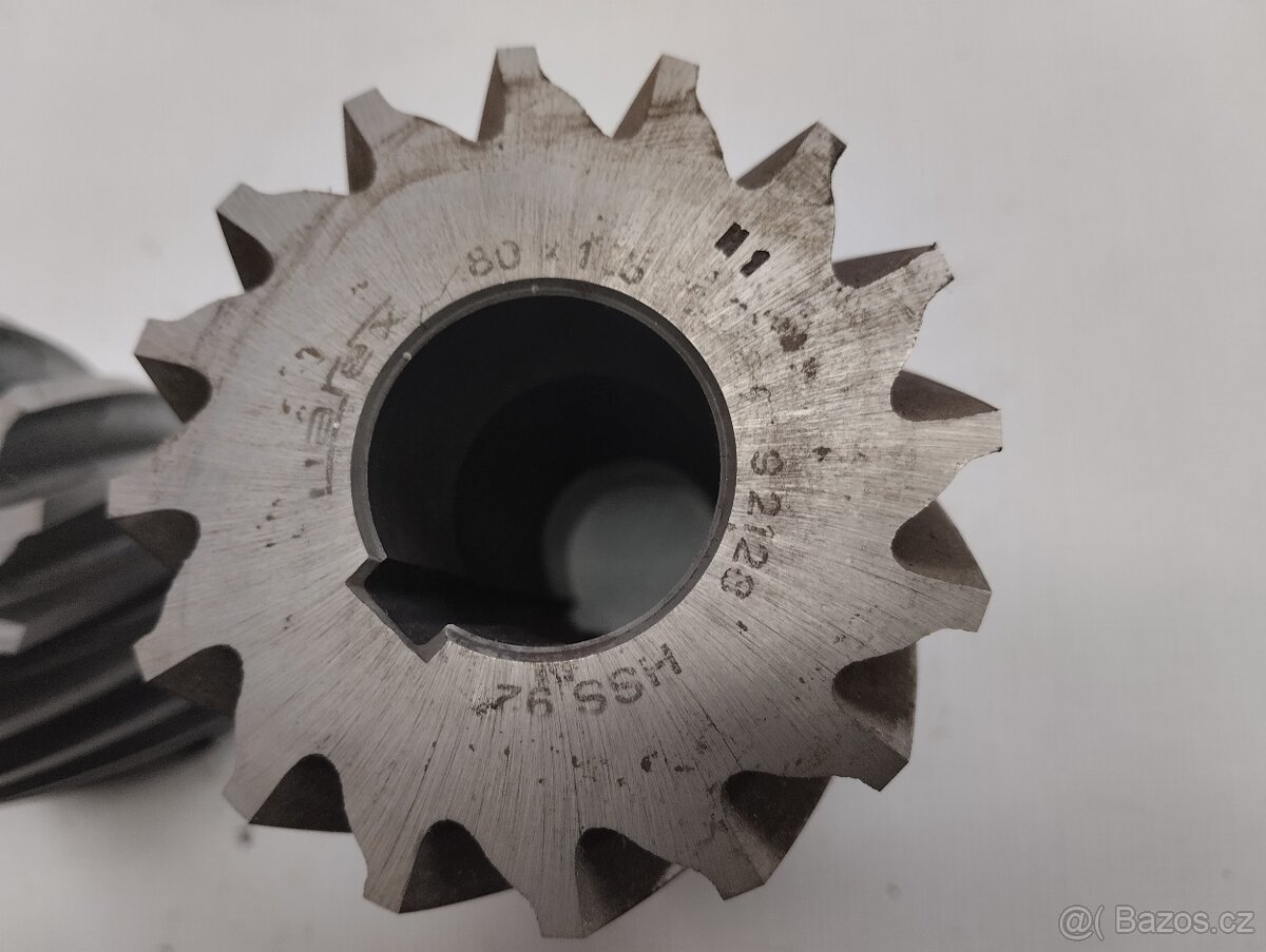 Válcové frézy a koník s hrotem - 4