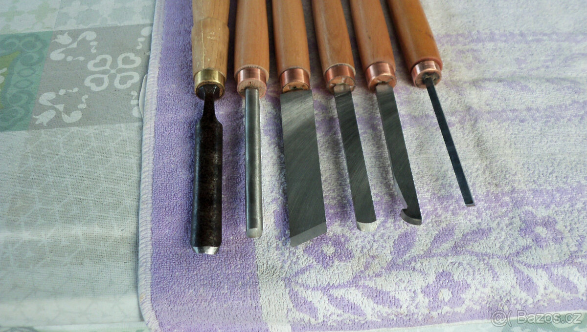 DLÁTA - STRUHY k SOUSTRUŽENÍ DŘEVA - sada 6 ks - 4