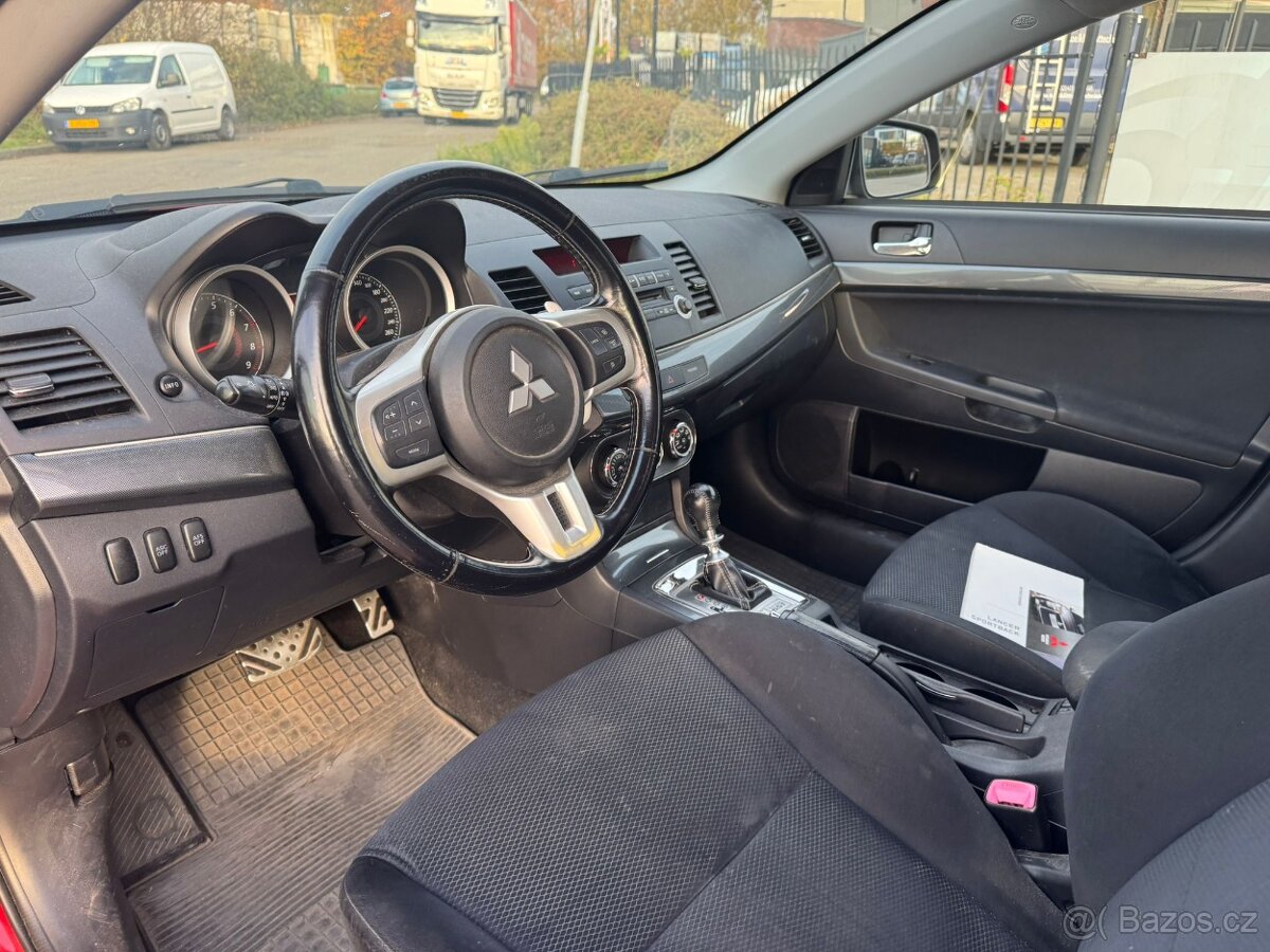 Mitsubishi Lancer 2.0 EVOLUTION MR - 4