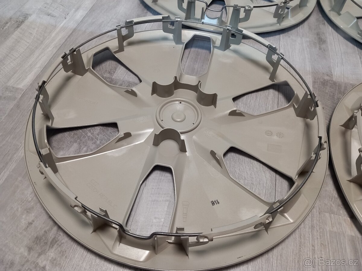 Poklice Vw, 7T0 601 147, NOVÉ - 4