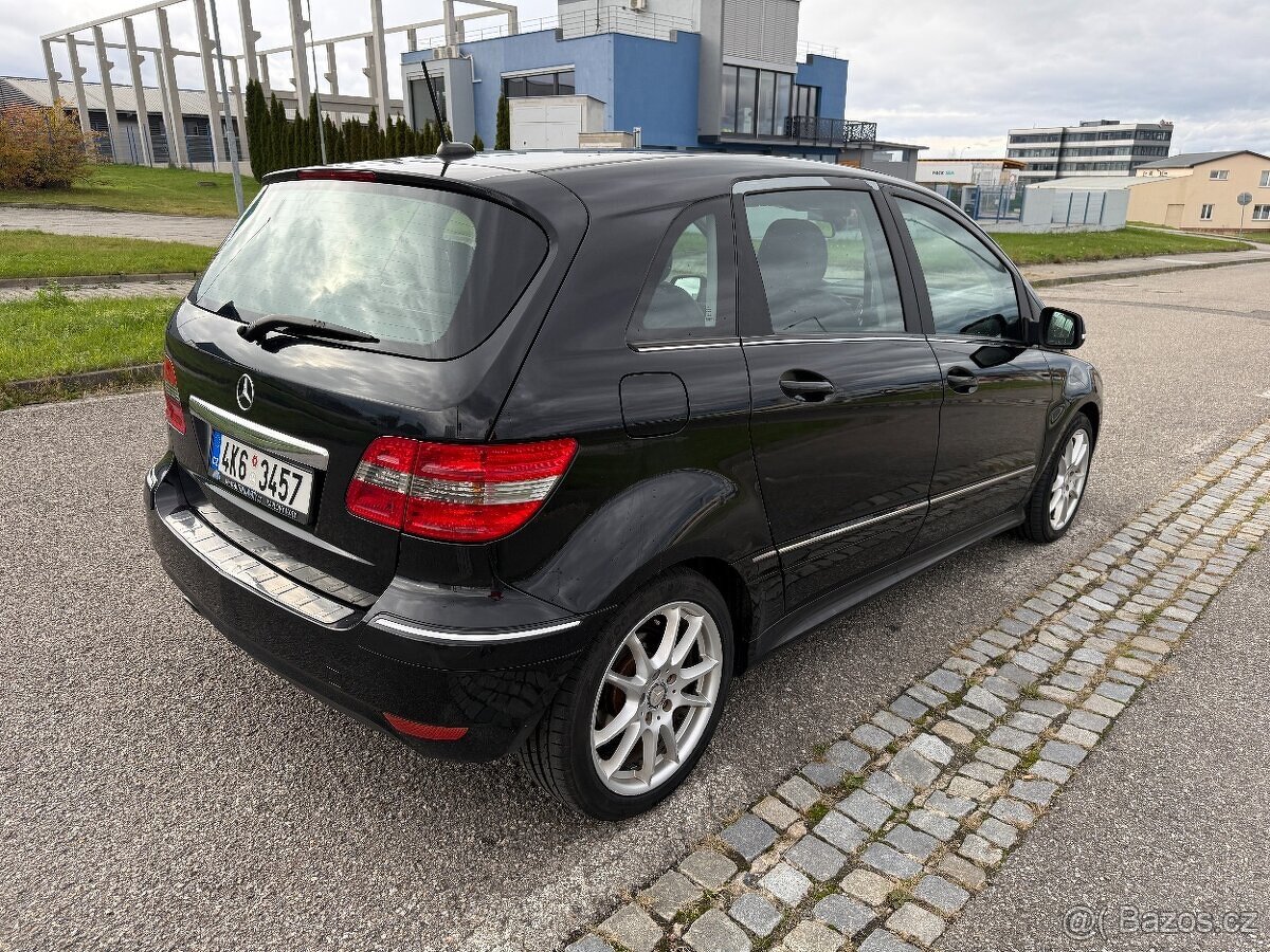 2010 Mercedes B180 CDI, automat - 4