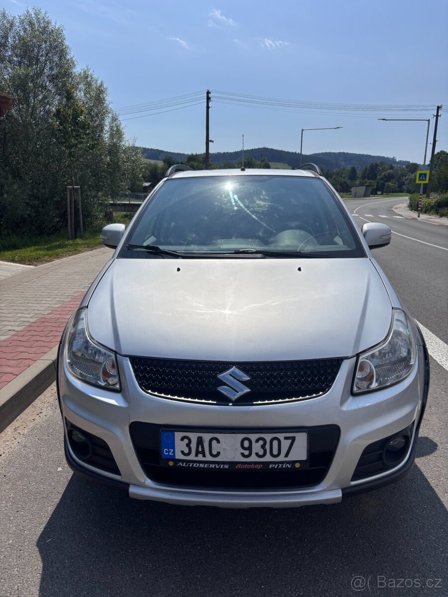 Suzuki SX4 1.6 4WD – poctivá benzínová čtyřkolka - 4