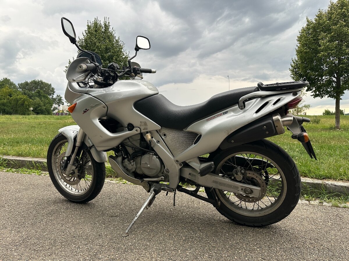 Aprilia Pegaso 650 - 4