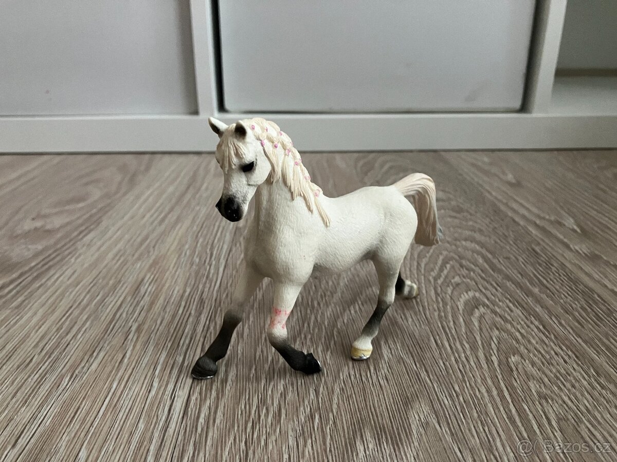 Schleich stáj pro koně (statek) - 4