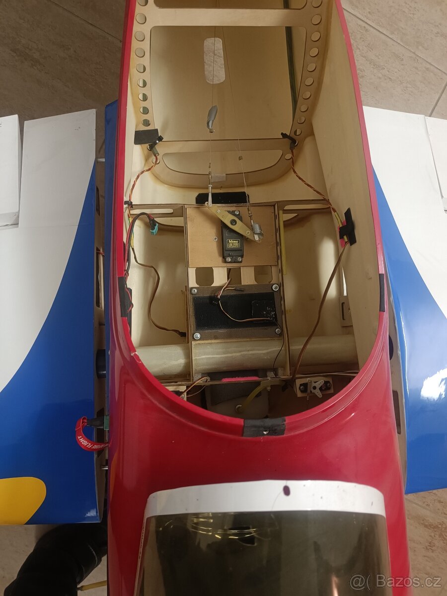 Prodám RC extra - 4