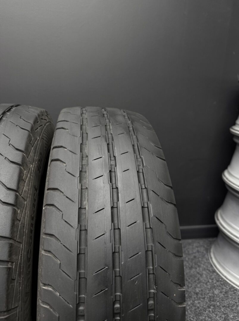 Sada pneu Continental 215/75/16 C 116/114R - 4