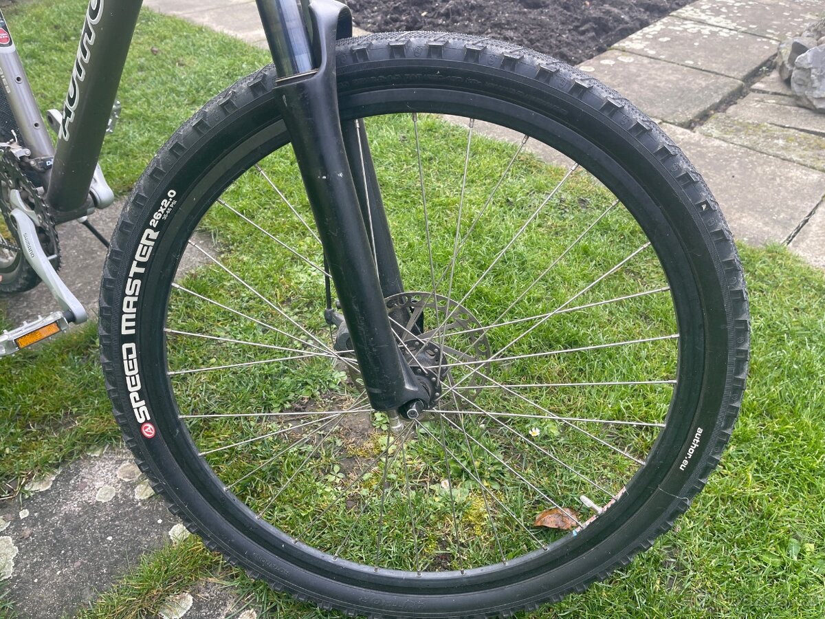 Kolo Author Versus (rozměr 19) - 4