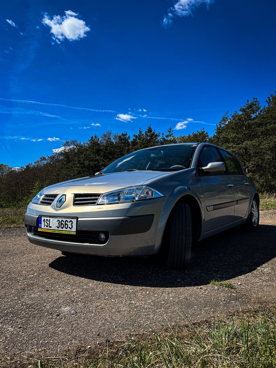 Renault Megane 2, 1.6i - 4
