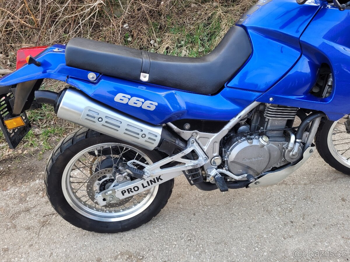 Kawasaki KLE 500, doklady