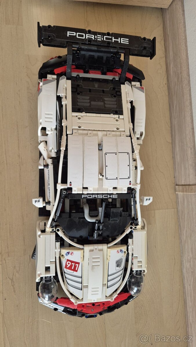 LEGO TECHNIC PORSCHE 911 - 4