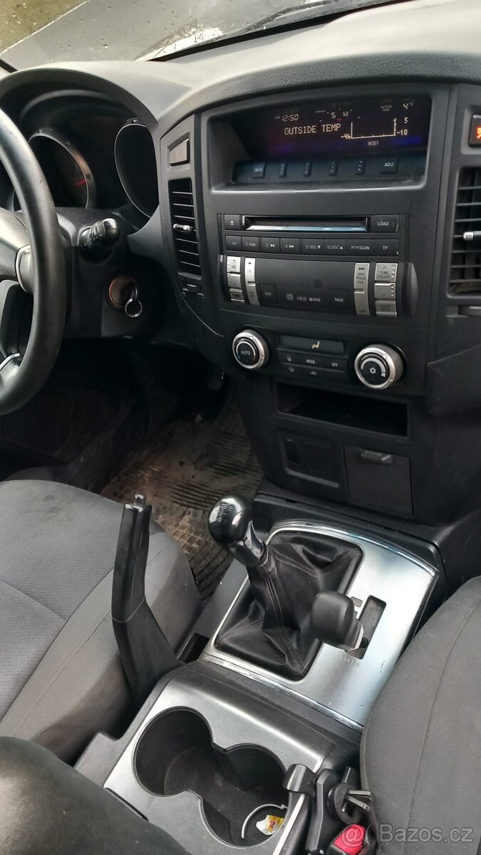 Mitsubishi Pajero IV 3,2DID 147kW, kód motoru 4541,manual - 4