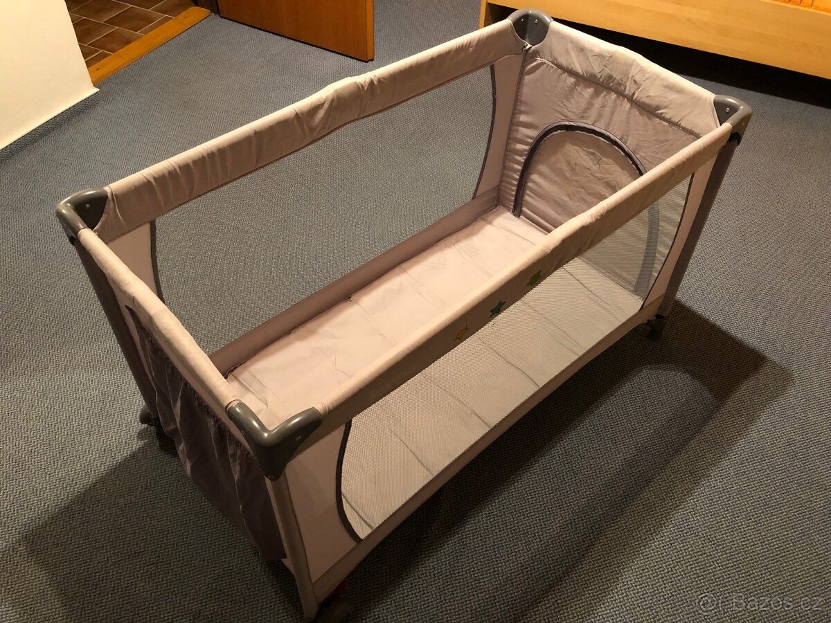 Dětská přenosná postýlka - 4