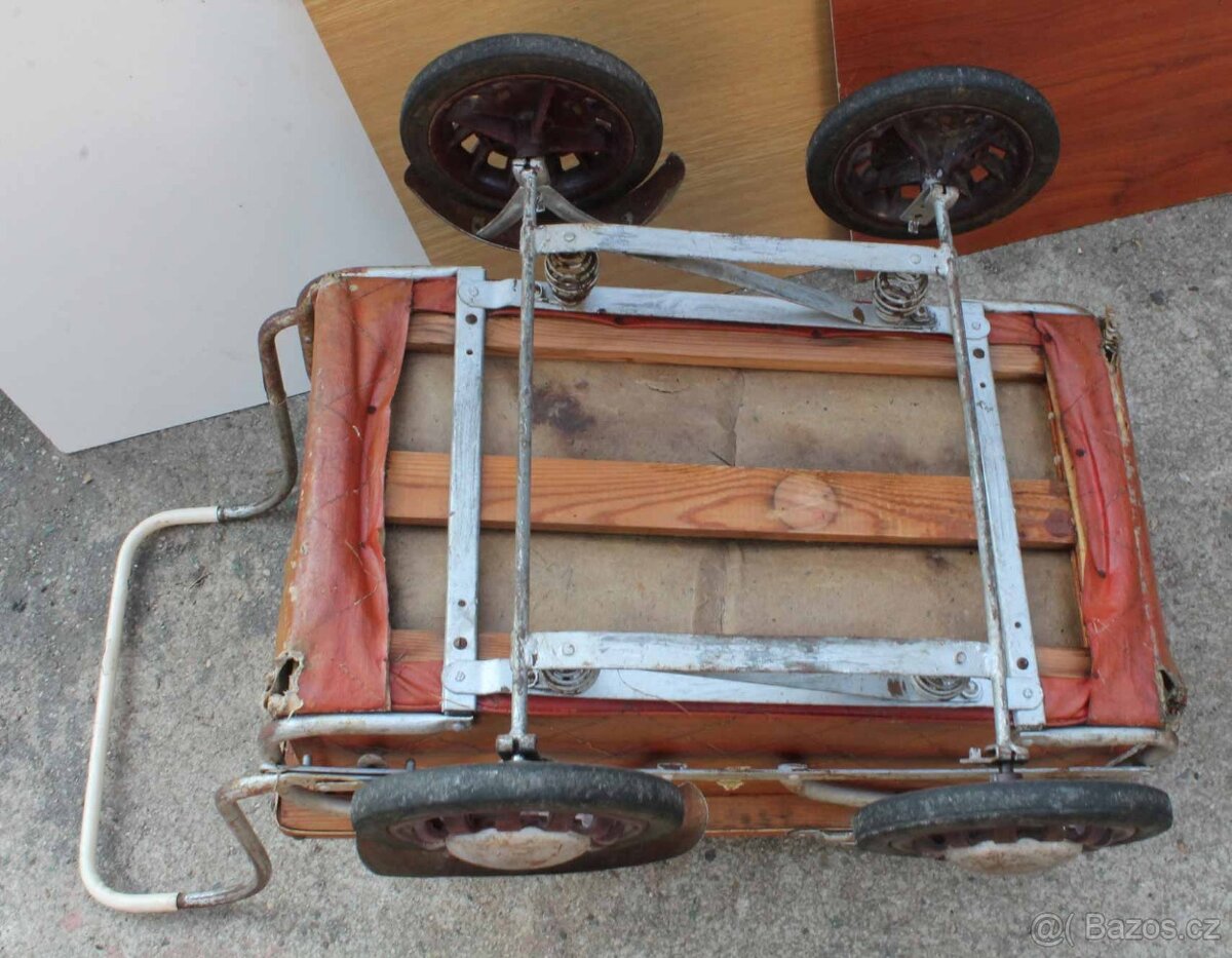 Historický kočárek TDV pro panenky - 4