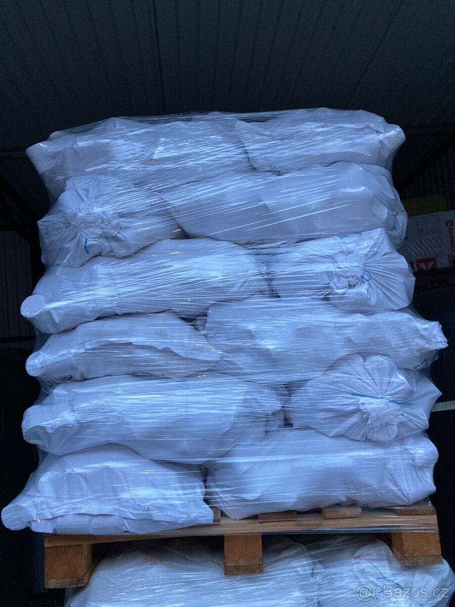 Dřevěné brikety - 4