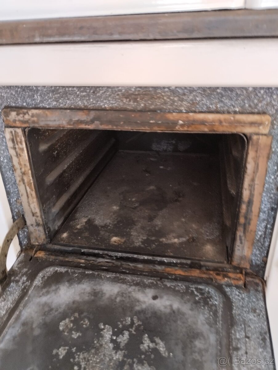 Kamna Mora - pevná paliva - 4