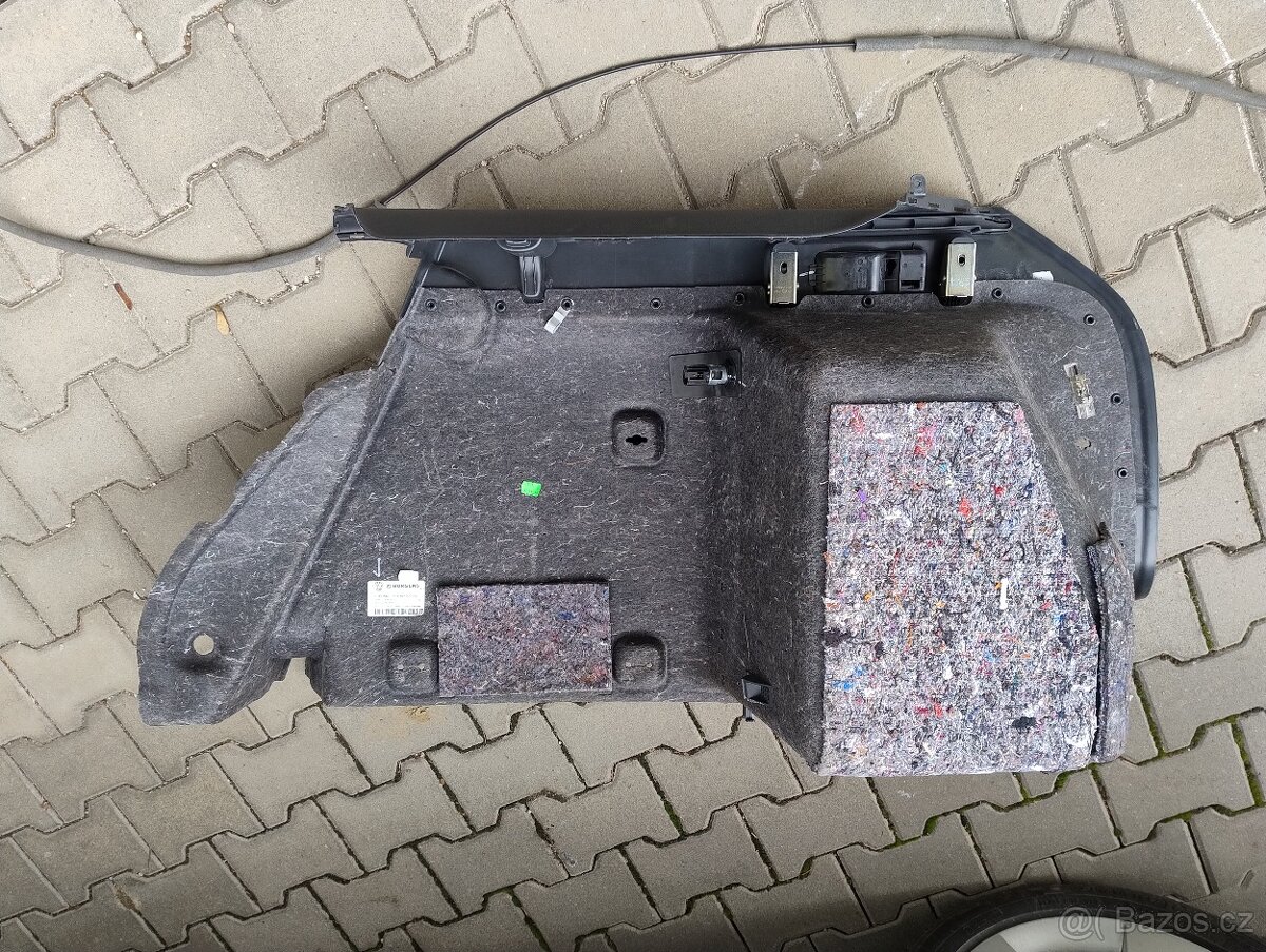 Octavia III combi - výplň kufru - 4