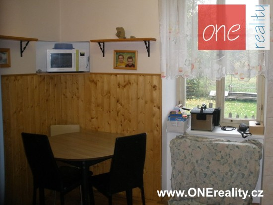 Menší byt 2+1 v cihlovém domě, Broumov - 4