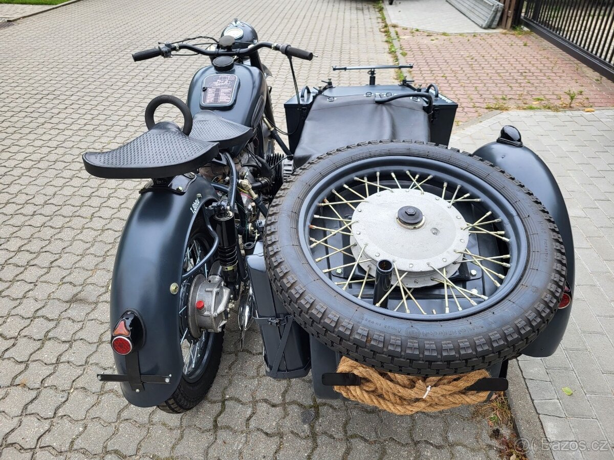 Dněpr,Ural K750 po profi renovaci - 4