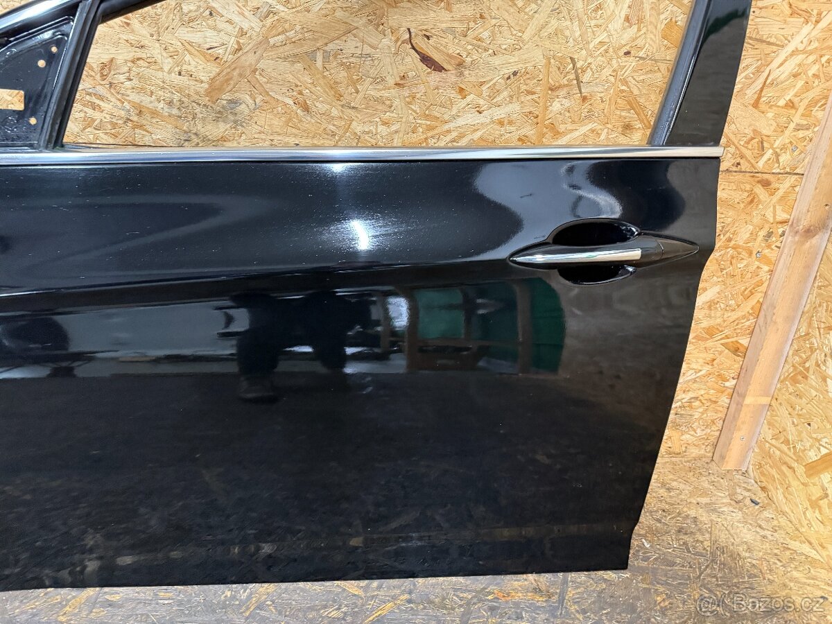 KOMPLETNĚ NASTROJENÉ LEVÉ PŘEDNÍ DVEŘE HYUNDAI I40 UB6 - 4