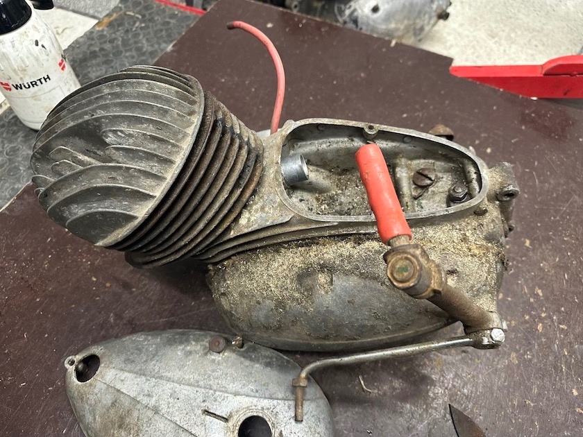 Predám MOTOR ČZ 125c 150c + zapalovanie - 4