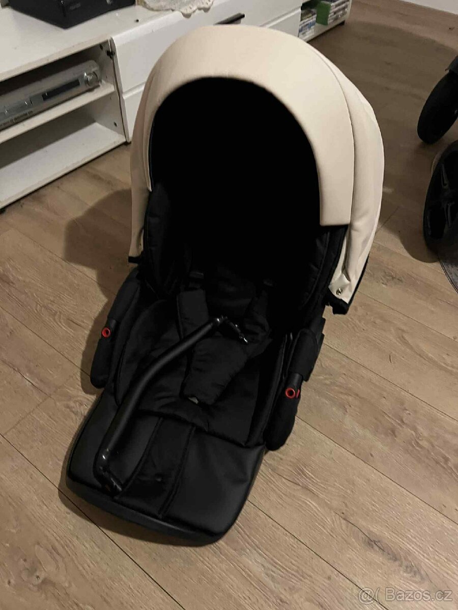 Kočárek Mommo Harmony - 4