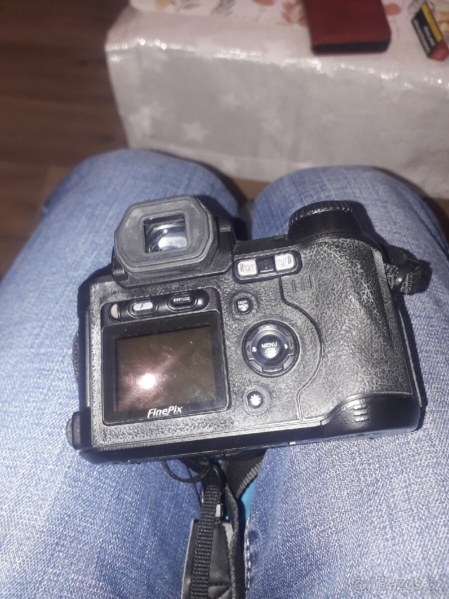 Digitální fotoaparát - 4